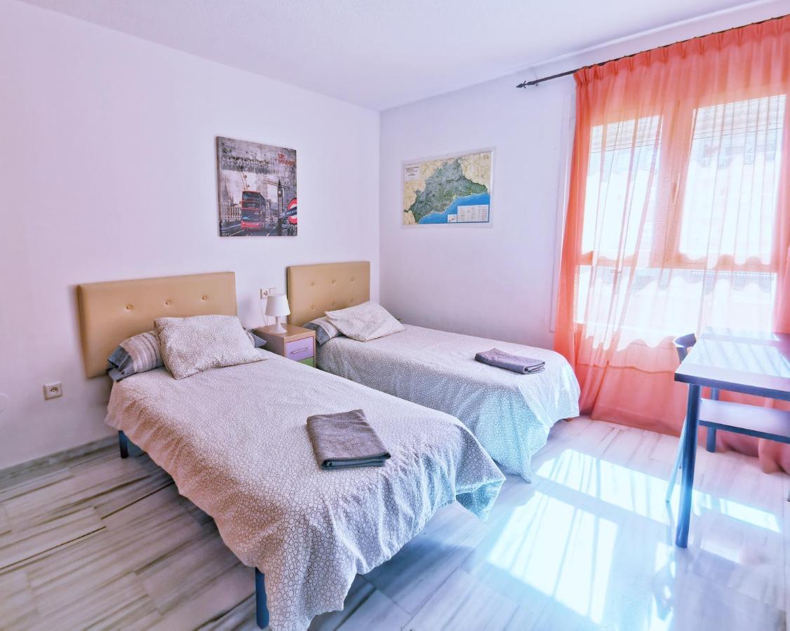 Neptuno Apartment: Sun, Beach And Relax In Huelin Málaga Exterior foto